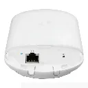 LOCO5AC airMAX NanoStation 5AC Loco 4.webp